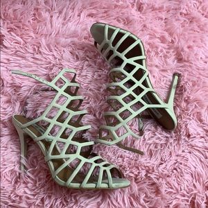 Steve Madden Slithur heels